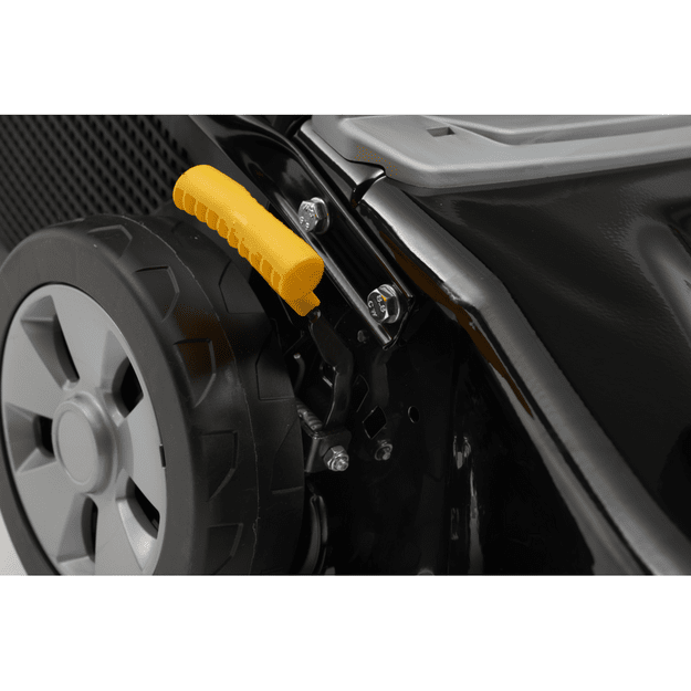 Benzininė vejapjovė Alpina AL4 46 A (ST 120 OHV)