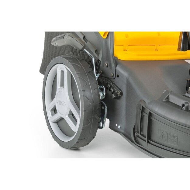 Vejapjovė benzininė savaeigė Stiga COMBI 748 S 11