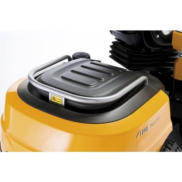 Traktoriukas Stiga Park PRO 900 AWX (Honda GXV 690)