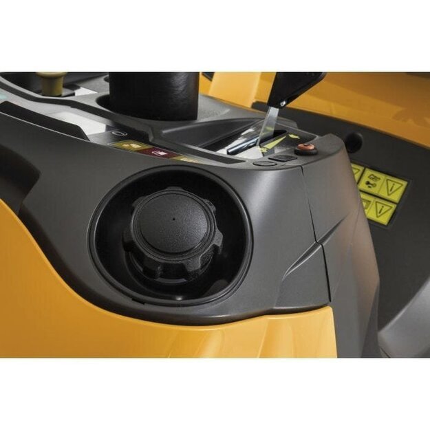 Traktoriukas STIGA Tornado 7108 W (ST 700 Twin, 108 cm) 13