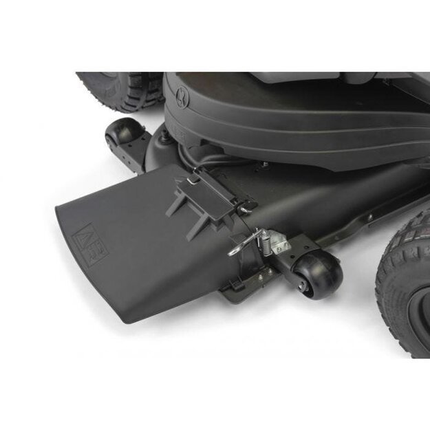 Traktoriukas STIGA Tornado 9121 W (Honda GXV 690, 121 cm)