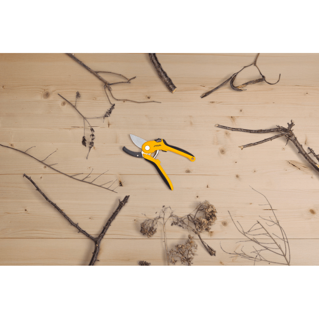 Sekatorius atraminiais a&scaron;menimis STIGA